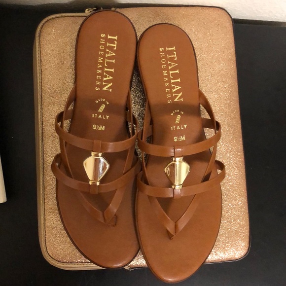 Cute Sandals! - Picture 2 of 3